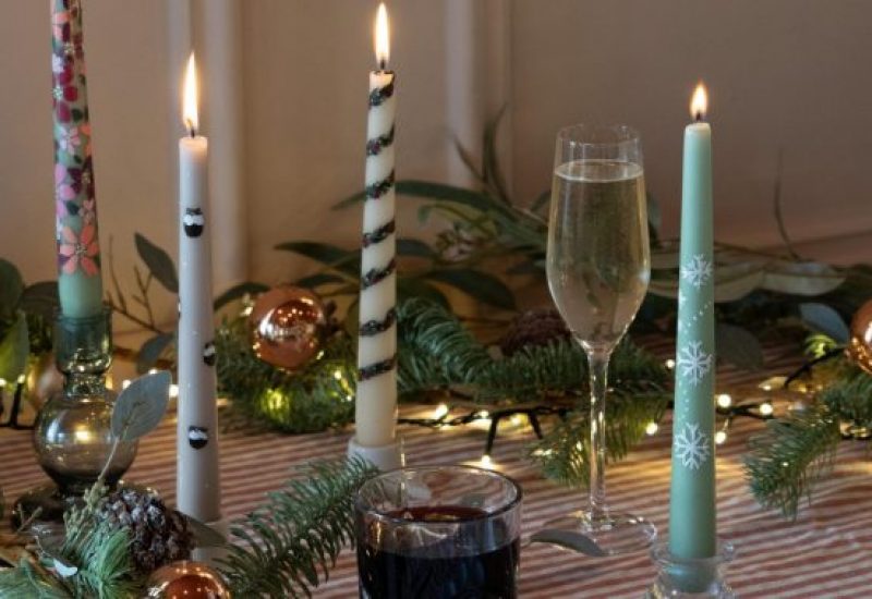 Around the Table. Festive Candle Painting